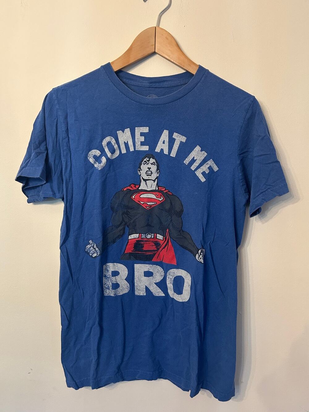 DC Comics Vintage Superman "Come At Me Bro" Graphic Tee Royal Blue Size Medium